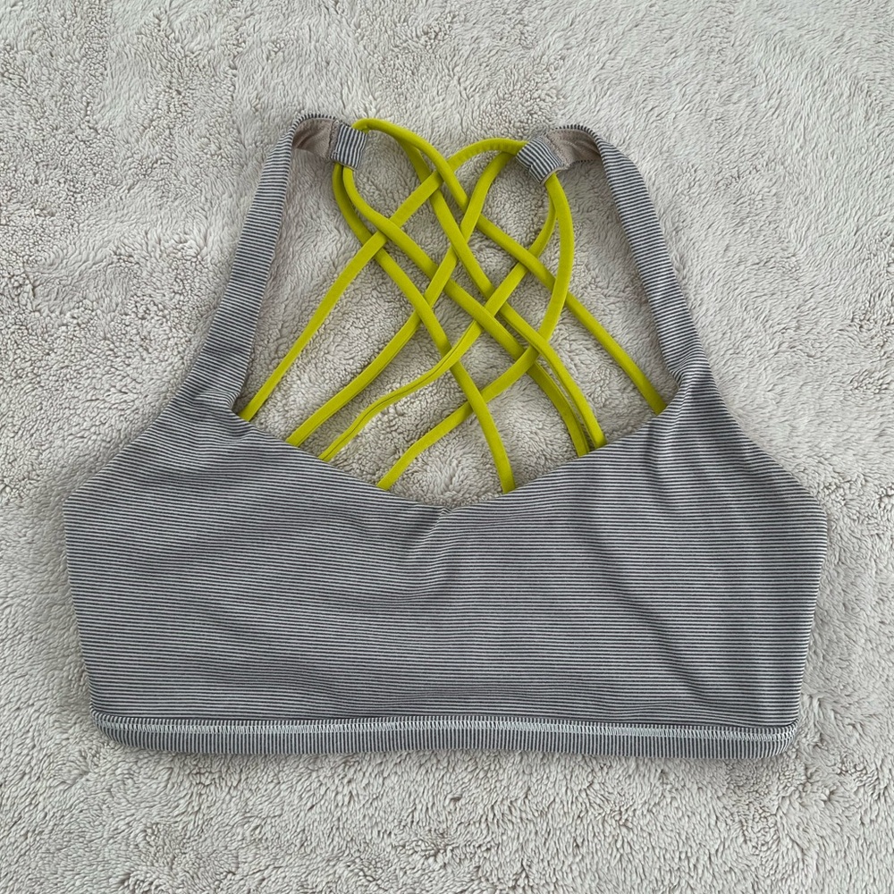 Lululemon Sports Bra size 6